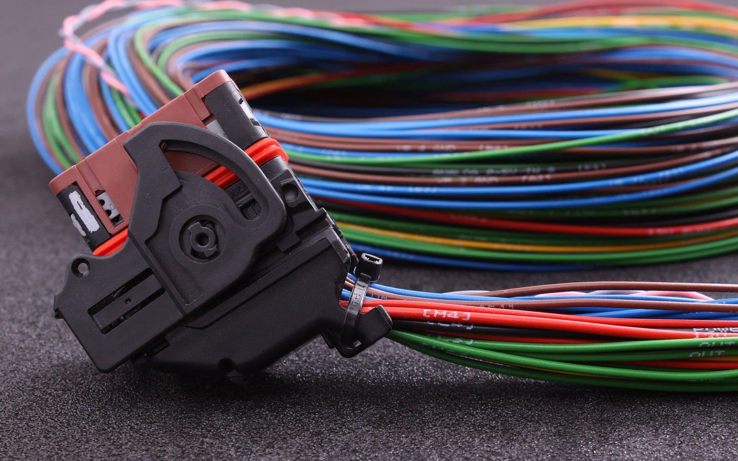 MaxxEcu Pro Kit