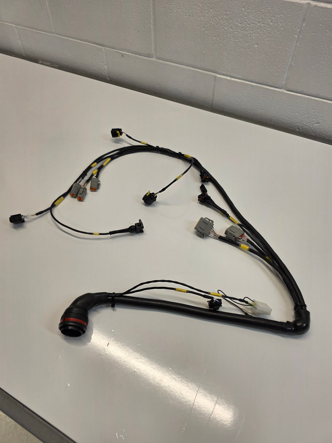 Motorsport Wiring Harness Design & Manufacture: Tefzel, Autosport Connectors & DR-25